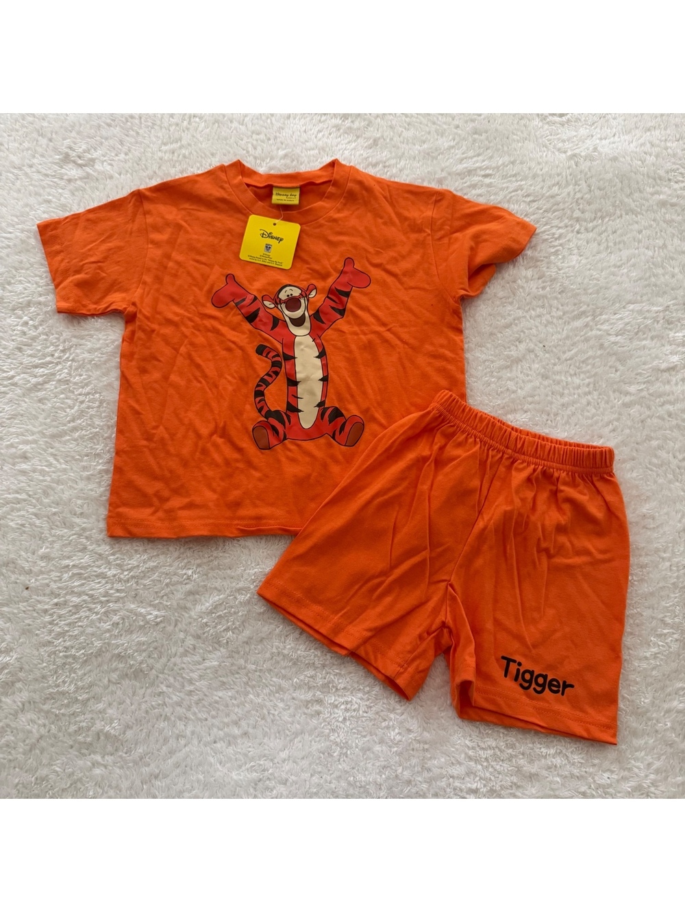 4/5 Korean Disney Tigger Set NWT
